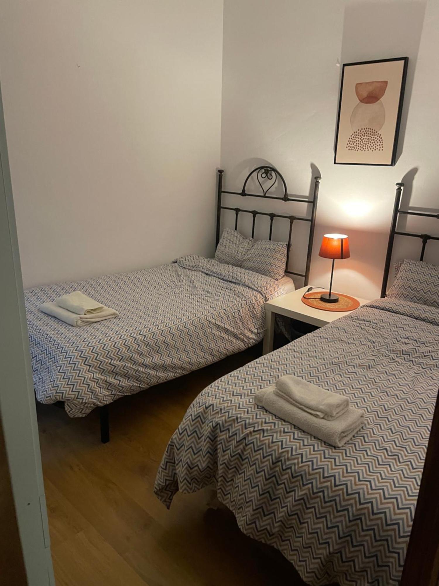 The Oasis One Spacious Apartment In Sevilla Buitenkant foto